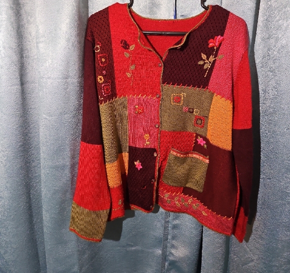 No Brand Sweaters - Cozy Red and Brown Geometric Cardigan
